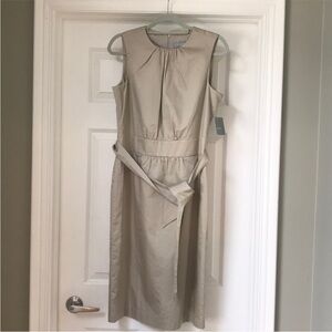 Liz Claiborne light-weight lined ecru dress - size 10